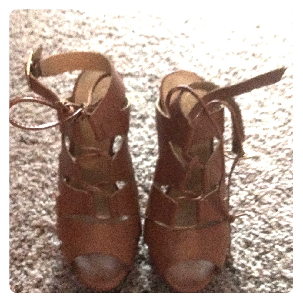 Jessica simpson heels size 7 great condition!!